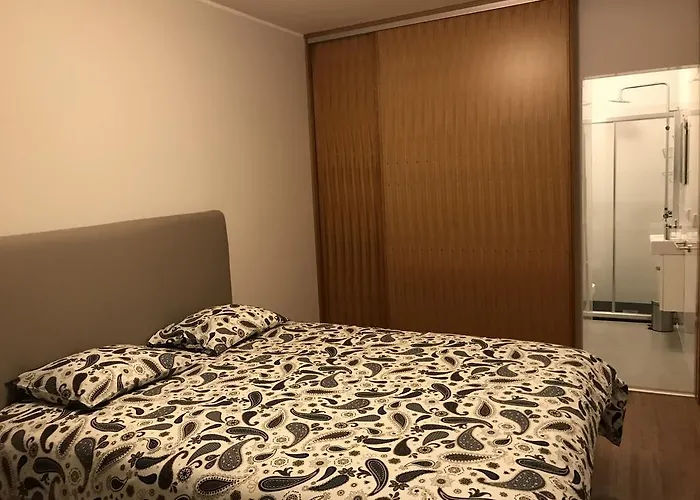 Fonsi House דירה *