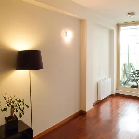 Διαμέρισμα Fonsi House *