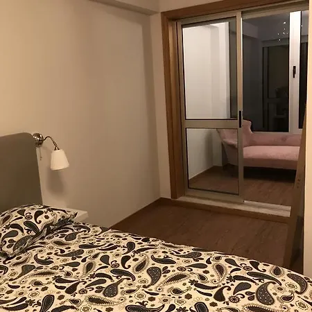 坊西公寓 * 波尔图